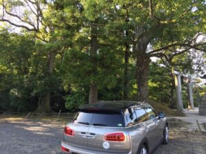 ar髪-アラカミ-佐賀県武雄市の黒髪神社の駐車場